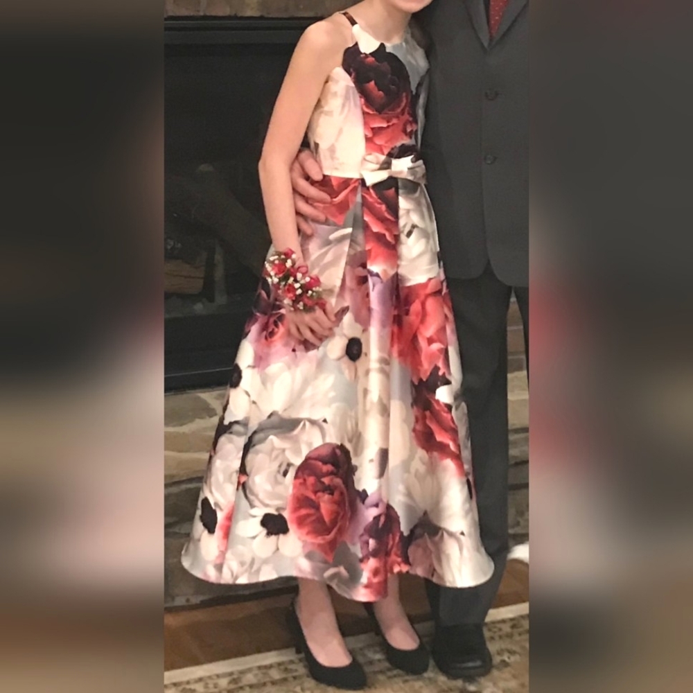 NWT Xtraordinary Big Girls Floral-Printed Long Gown, Size 10 Aqua/Rose